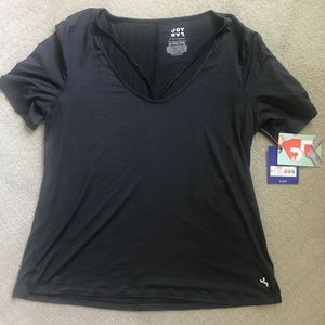 Joy Lab workout shirt size M NWT
